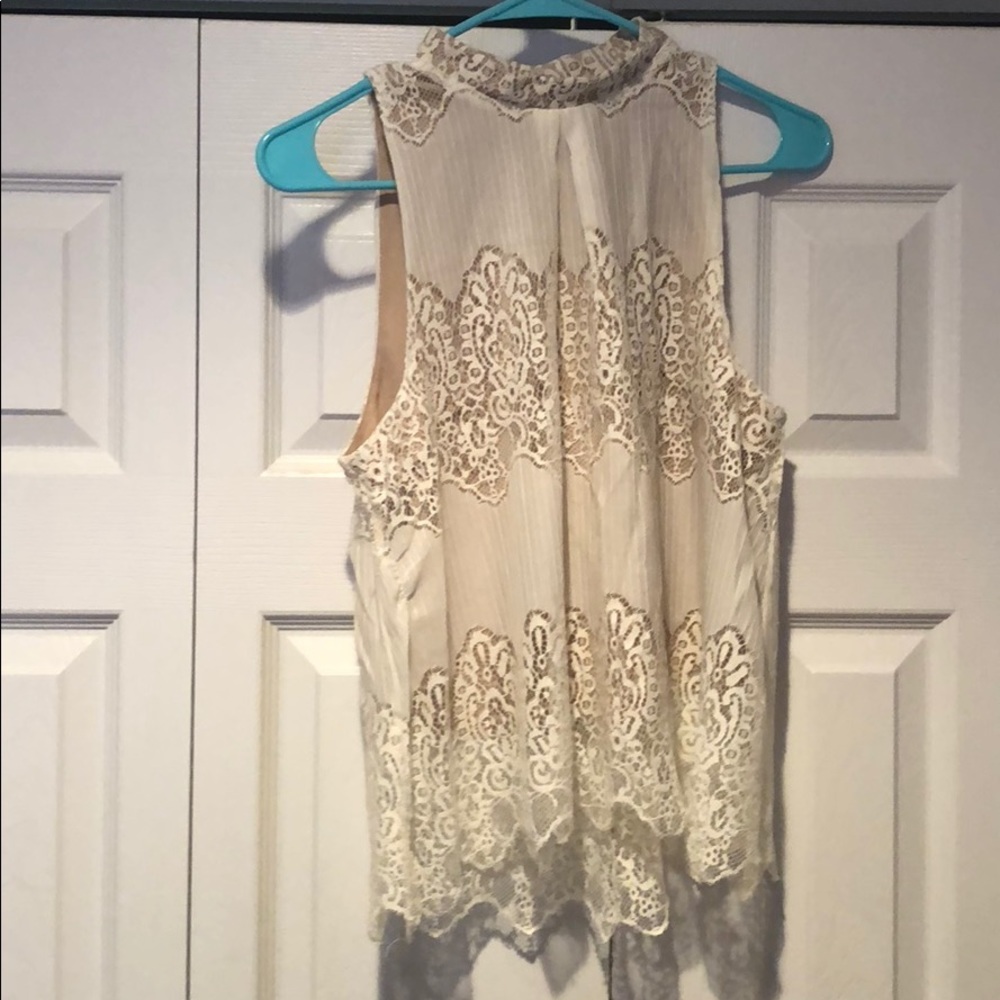 Lace crop top